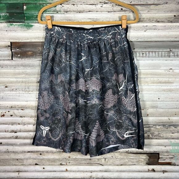 Nike X Kobe Bryant Emerge Hyperelite Snakeskin Camo Shorts - Picture 1 of 10
